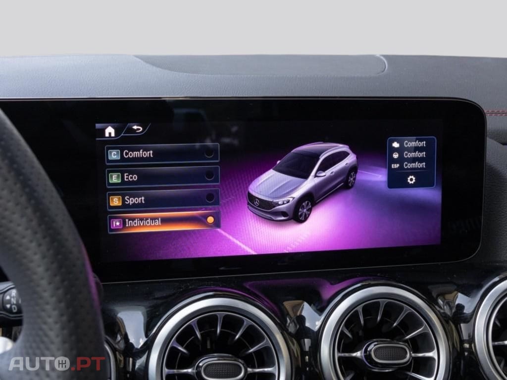 Mercedes-Benz EQA I.V.A DEDUTIVEL 300 4M AMG-Sport 