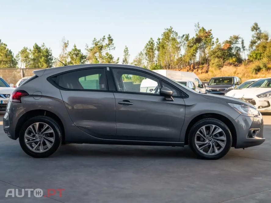 Citroen DS4 1.6 e-HDi So Chic CMP6