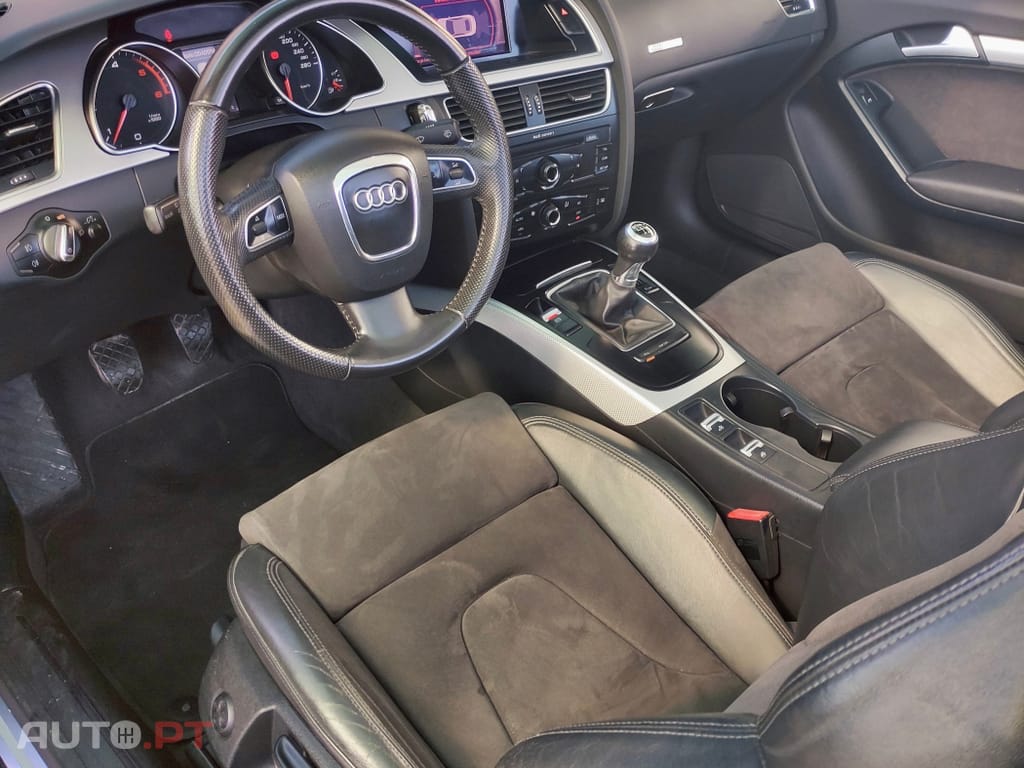 Audi A5 2.0 TDi S-line