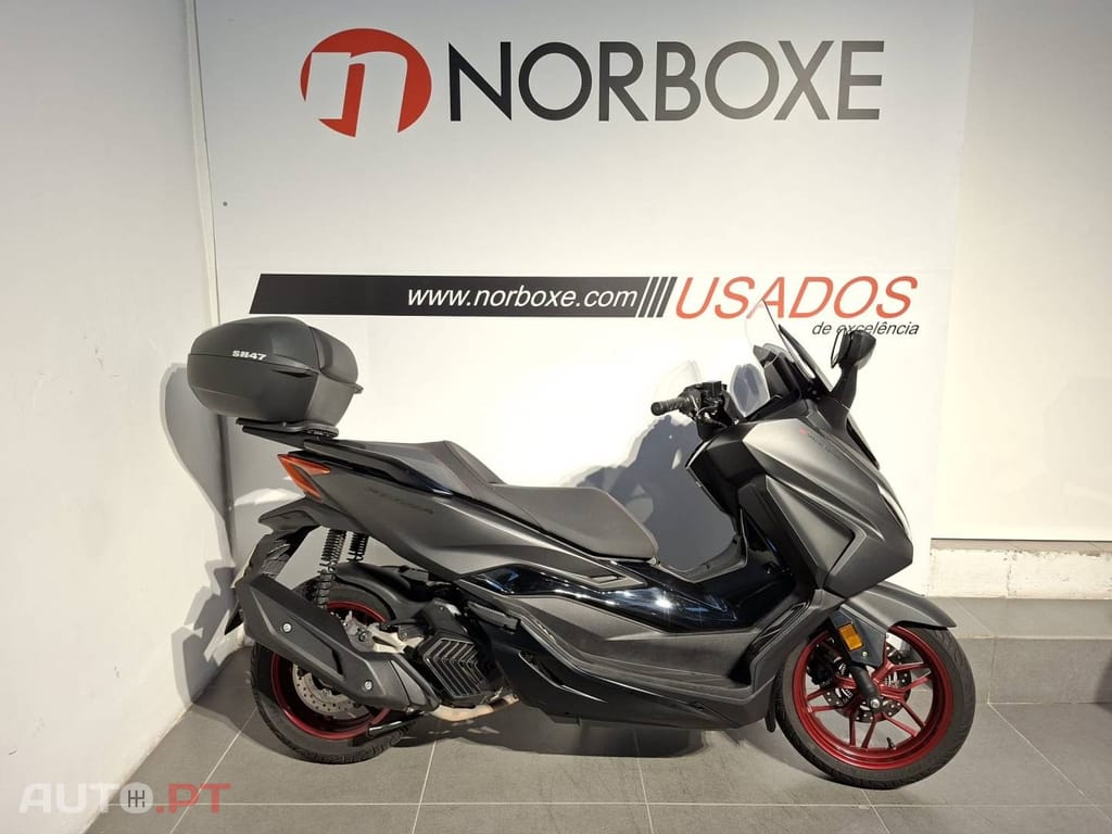 Honda Forza 125 SE