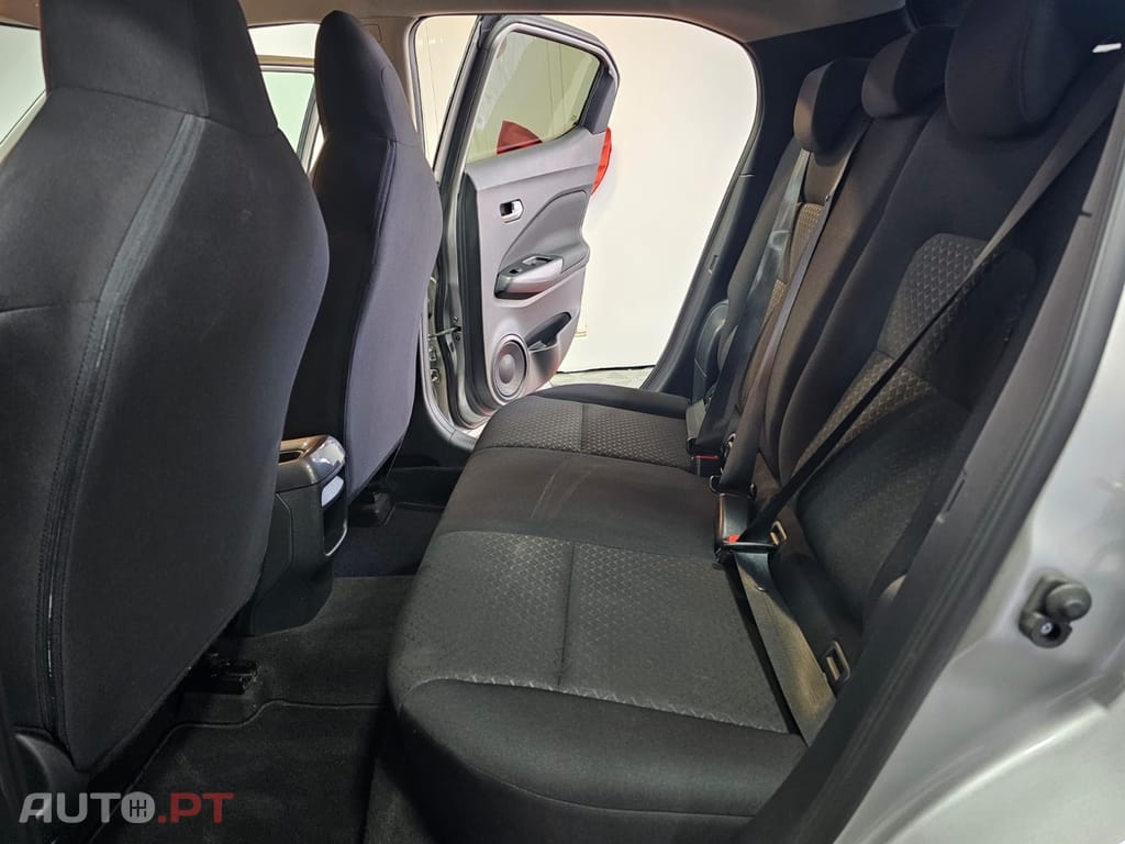 Nissan Juke 1.0 DIG-T N-Connecta