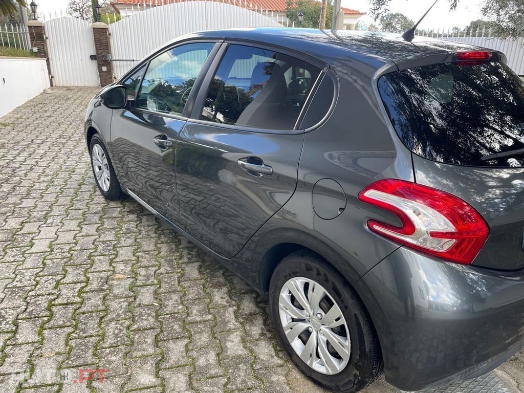 Peugeot 208 1.2 VTi Active