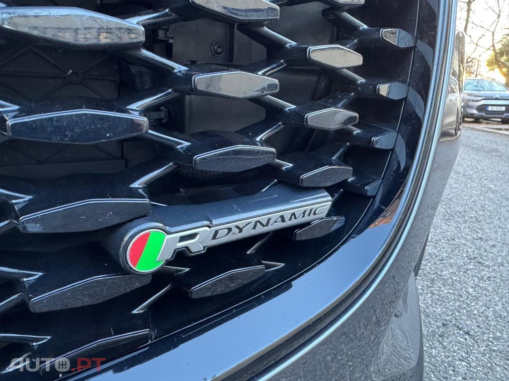 Jaguar F-Pace 3.0 P400 AWD R-DYnamic HSE