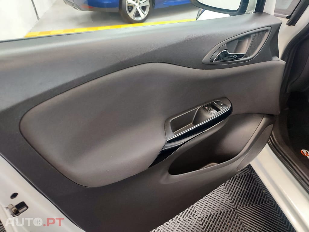 Opel Corsa 1.2 Enjoy
