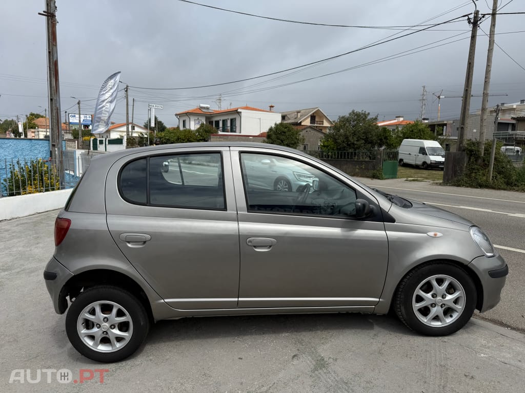 Toyota Yaris 1.0 Sol