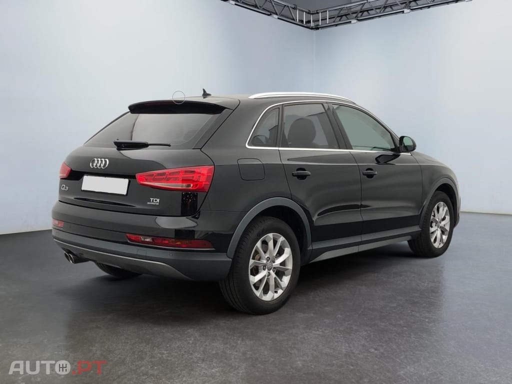 Audi Q3 2.0 TDi S Tronic Quattro Ambiente