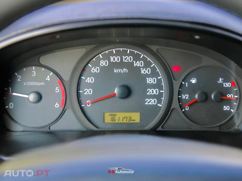 Hyundai H1 H1 STAREX 2.5CRDI L2 DUPLA PORTA LATERAL — fotografia 14