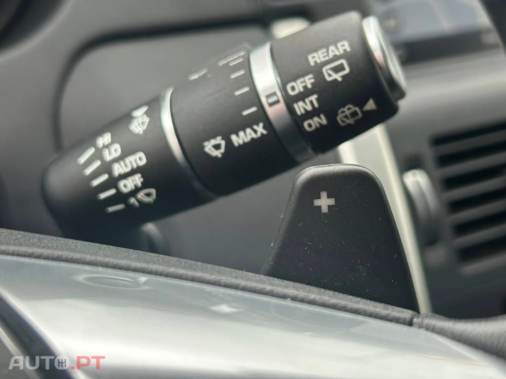 Land Rover Discovery Sport 2.0 TD4 HSE -Automatico