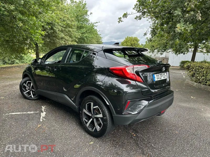 Toyota C-HR 1.2T Comfort