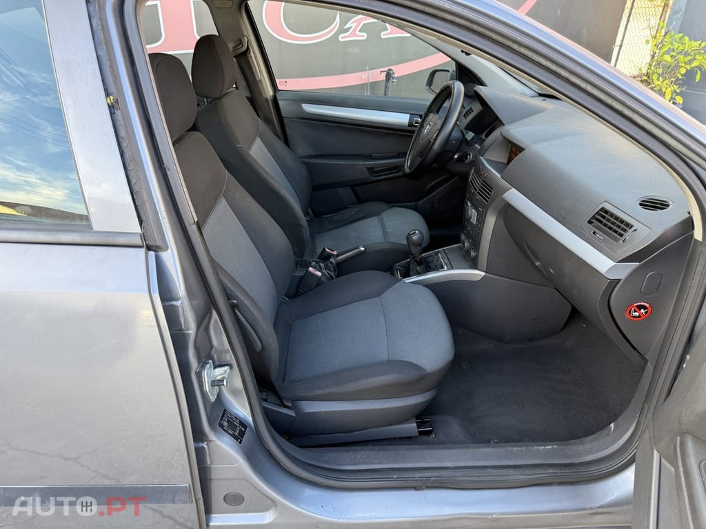 Opel Astra 1.4 Enjoy