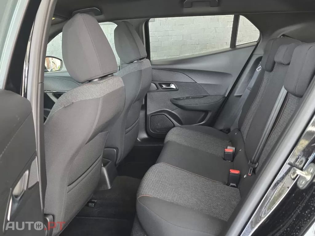 Peugeot 2008 1.2 PureTech Style