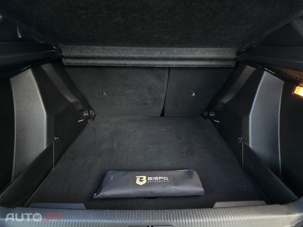 Peugeot 2008 PureTech 100 Active