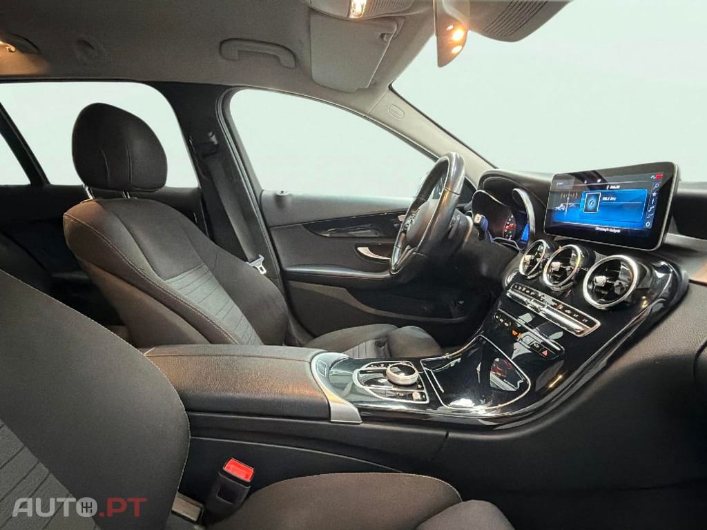 Mercedes-Benz C 300 de T 9G-TRONIC Avantgarde