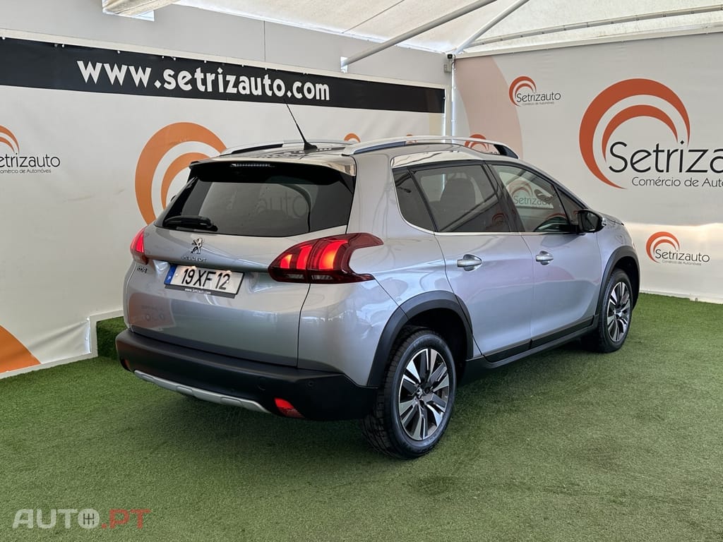 Peugeot 2008 1.2 PureTech Allure