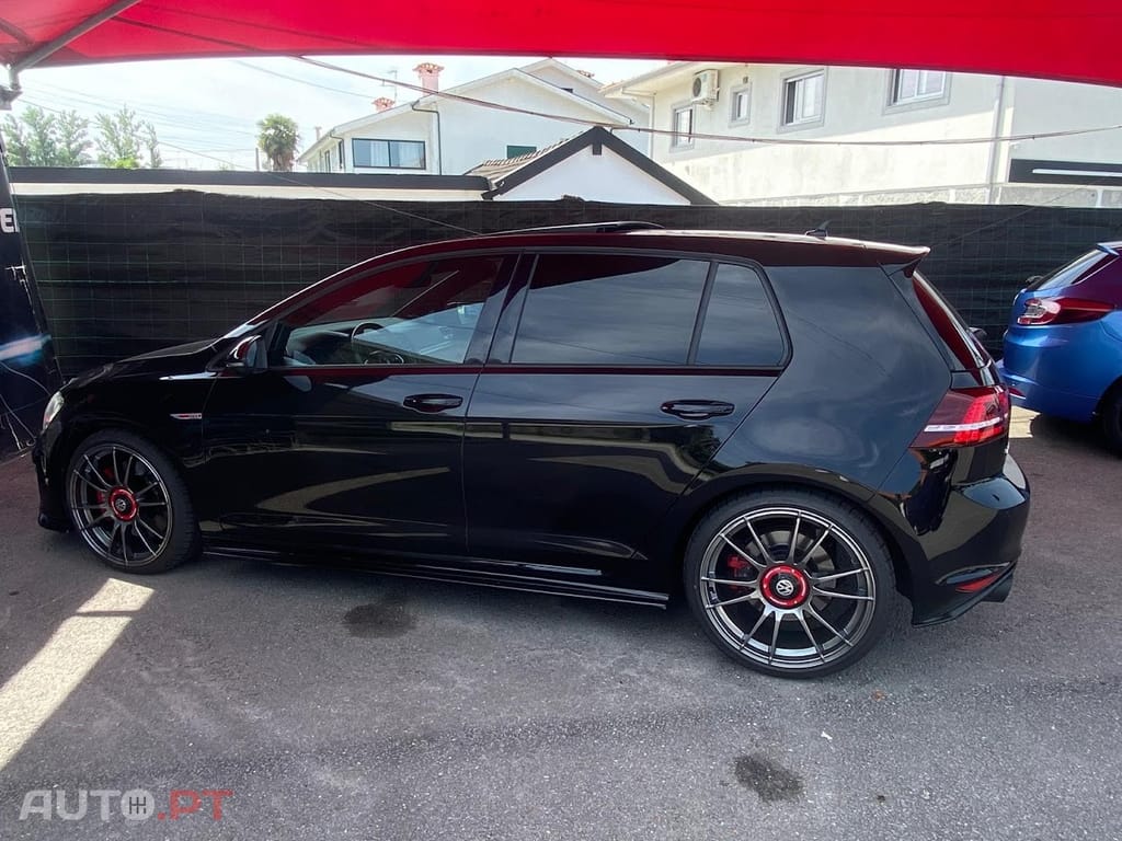 Volkswagen Golf 2.0 TSi GTi DSG Performance