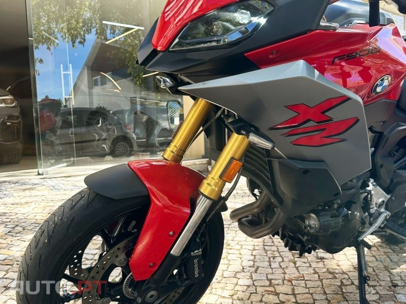 BMW F XR