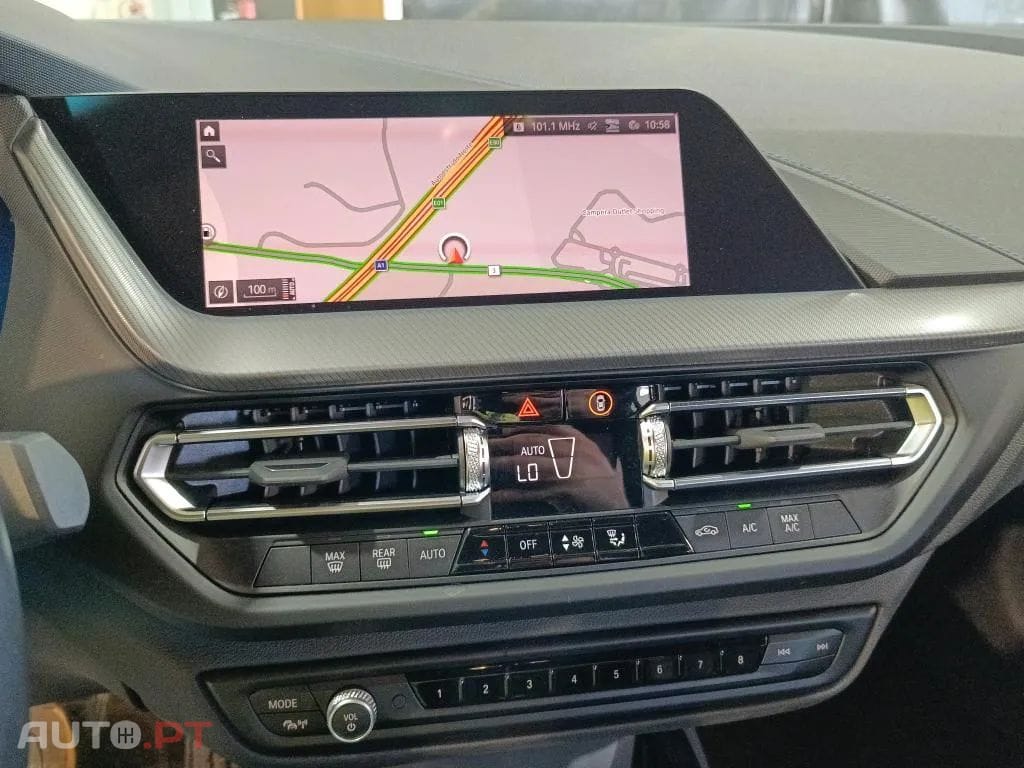 BMW 216 d Advantage