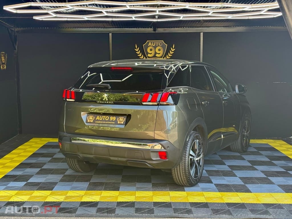 Peugeot 3008 1.5 BlueHDi Allure EAT8