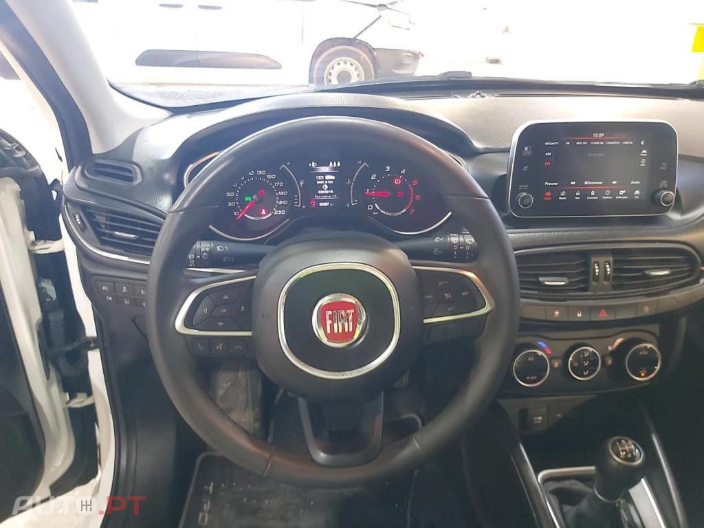 Fiat Tipo 1.3 M-Jet Lounge
