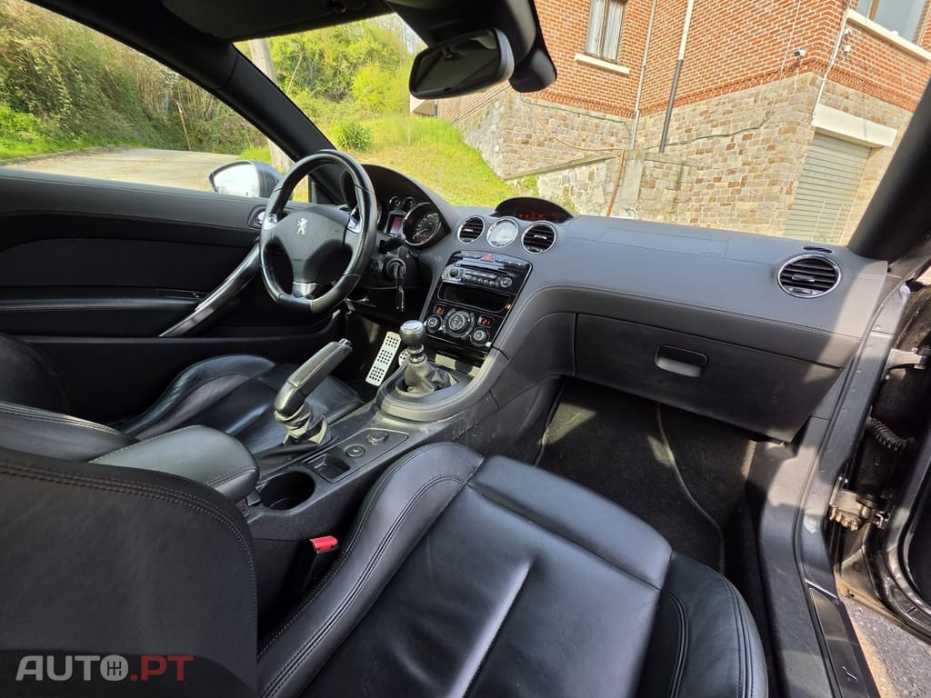Peugeot RCZ 2.0 HDi Onyx
