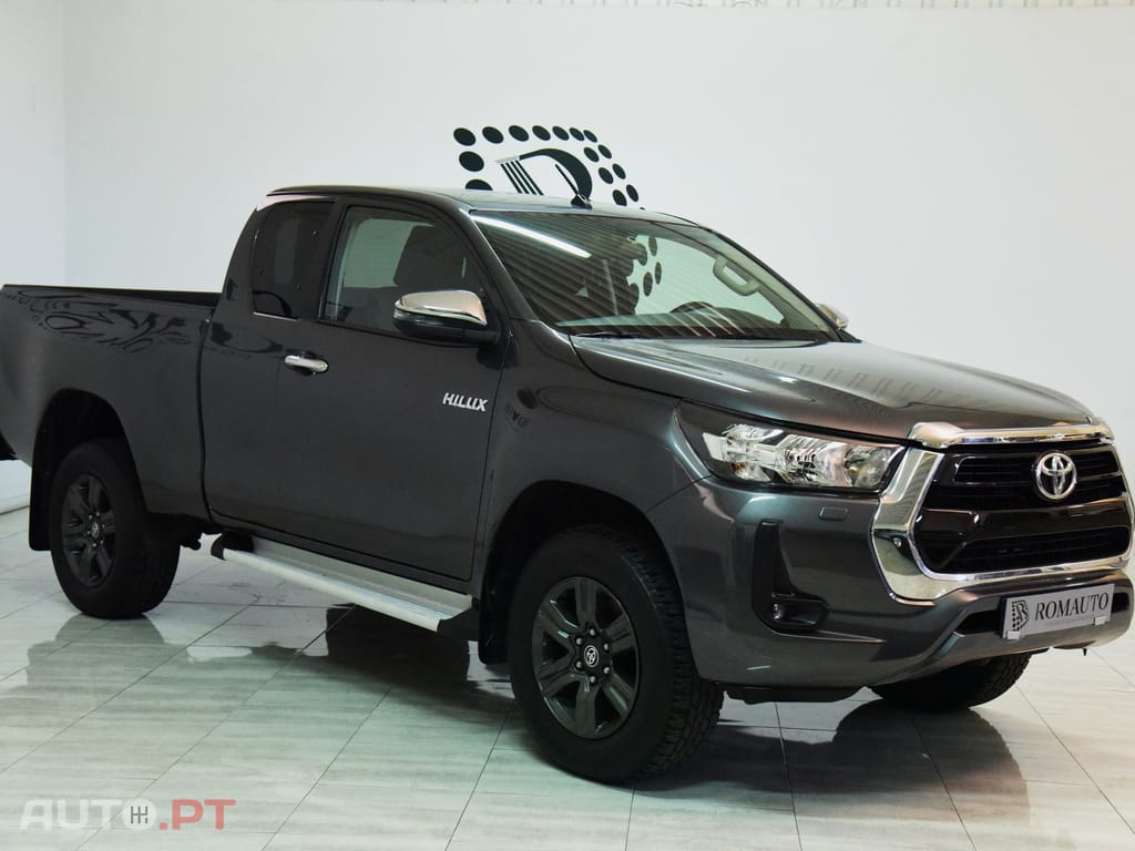 Toyota Hilux 2.4 D-4D 4WD Tracker 3L