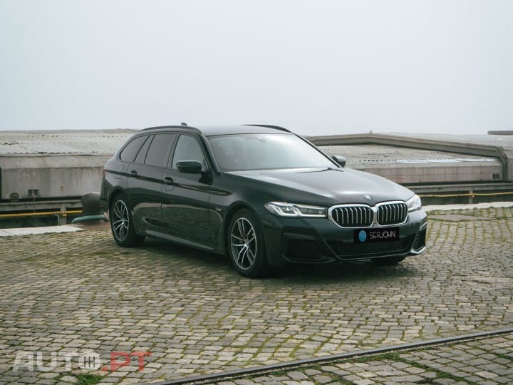 BMW 530 e Pack Desportivo M