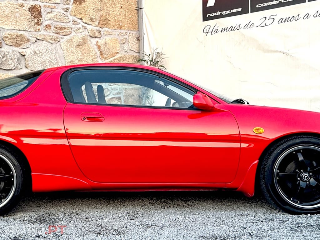 Mazda MX-3 1.8  V6