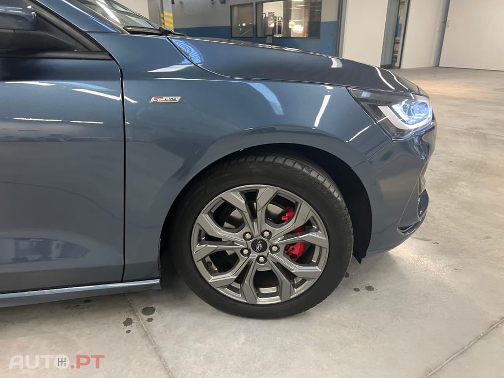Ford Focus 1.0 EcoBoost MHEV ST-Line