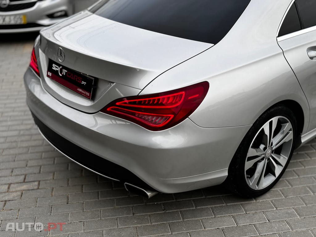 Mercedes-Benz CLA 180 d 7G-DCT Urban