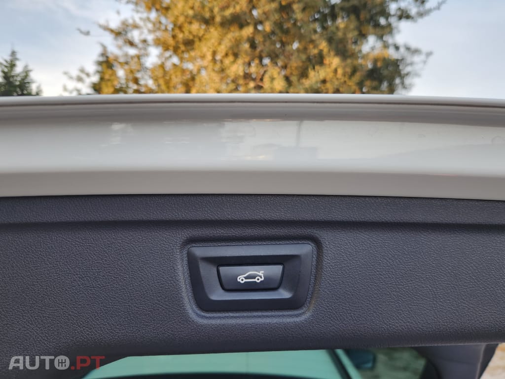 BMW 320 d Touring Auto
