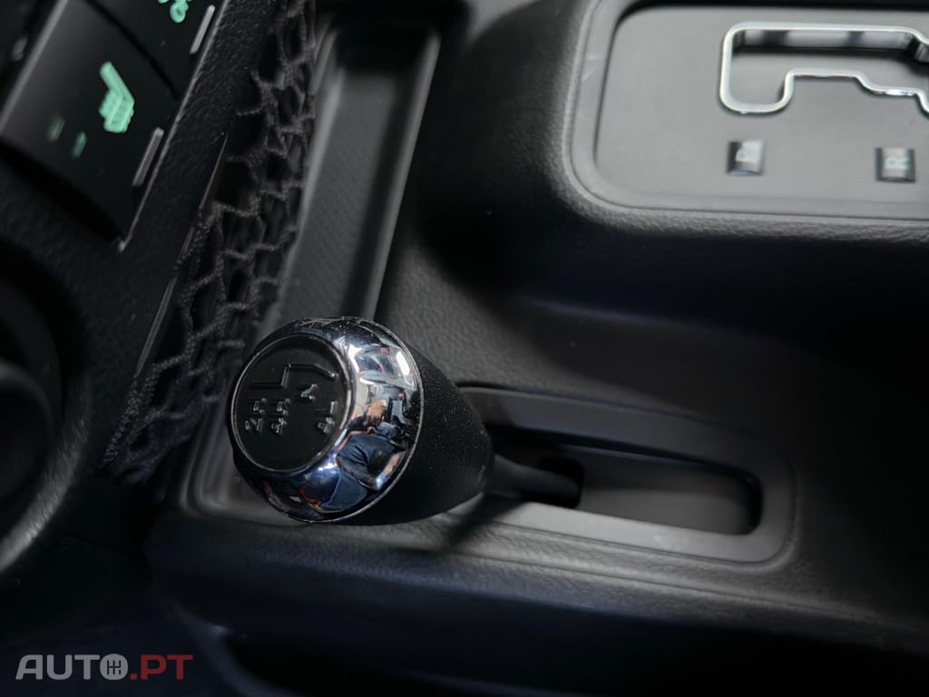 Jeep Wrangler Hard-Top 2.8 CRD Auto 75th Anniversary