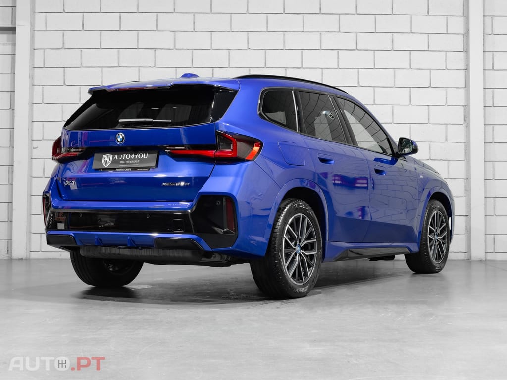 BMW X1 xDrive25e Pack Desportivo M