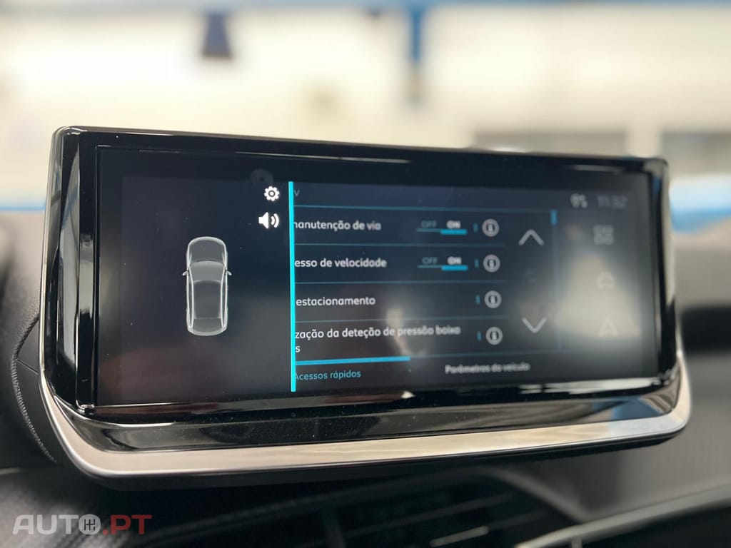 Peugeot E-2008 54 kWh Style