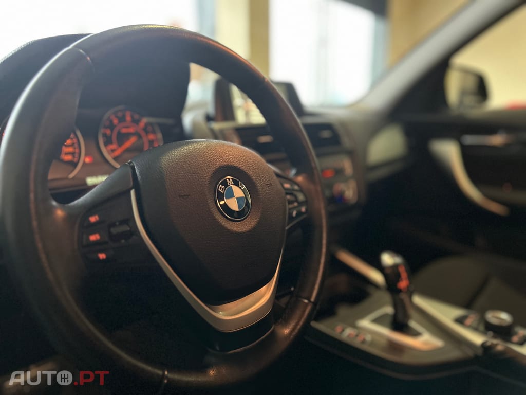 BMW 118 dA LINE sport