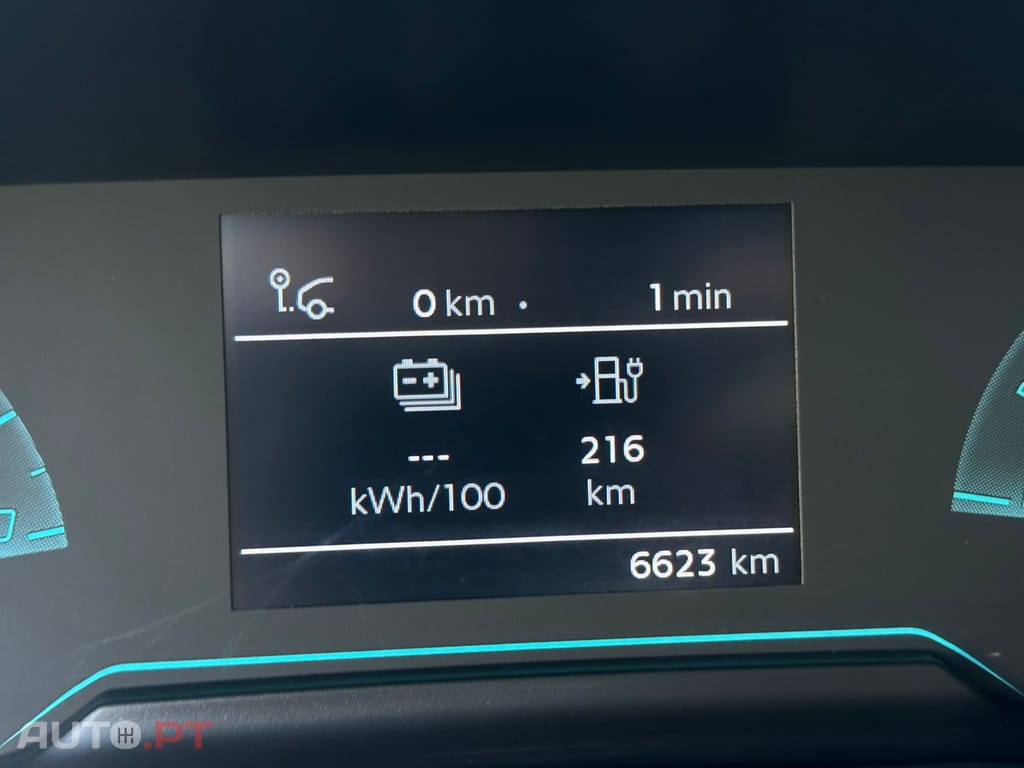 Peugeot E-208 50 kWh Style