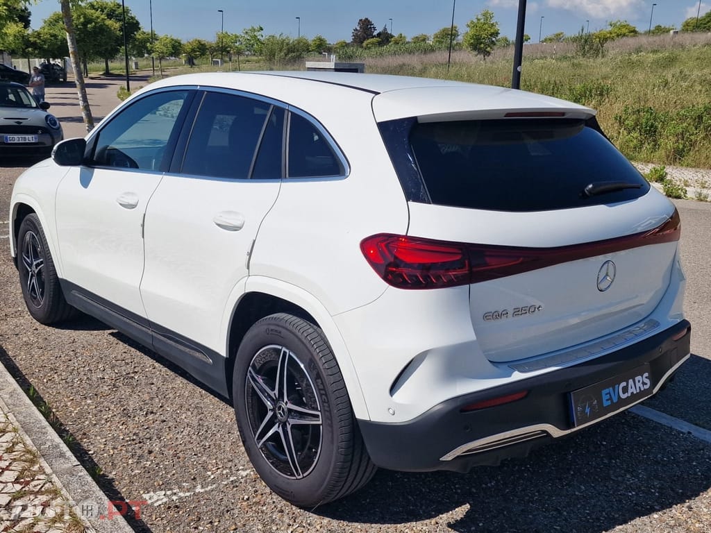 Mercedes-Benz EQA 250+ AMG Line