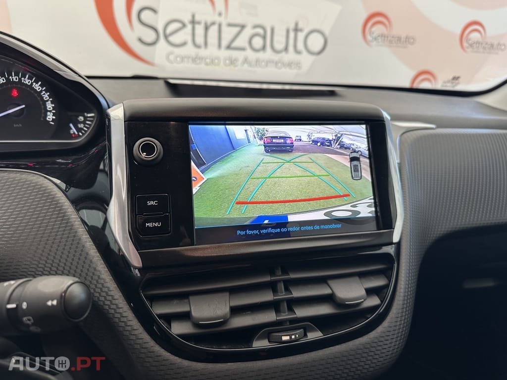 Peugeot 2008 1.2 PureTech Style