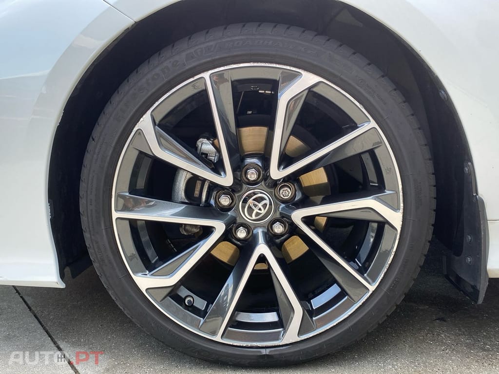 Toyota Corolla SD 1.8 Hybrid Luxury