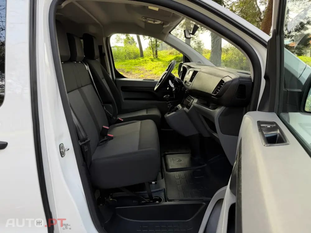 Peugeot Expert 1.5 BlueHDi L2H1 Semi-Vidrado