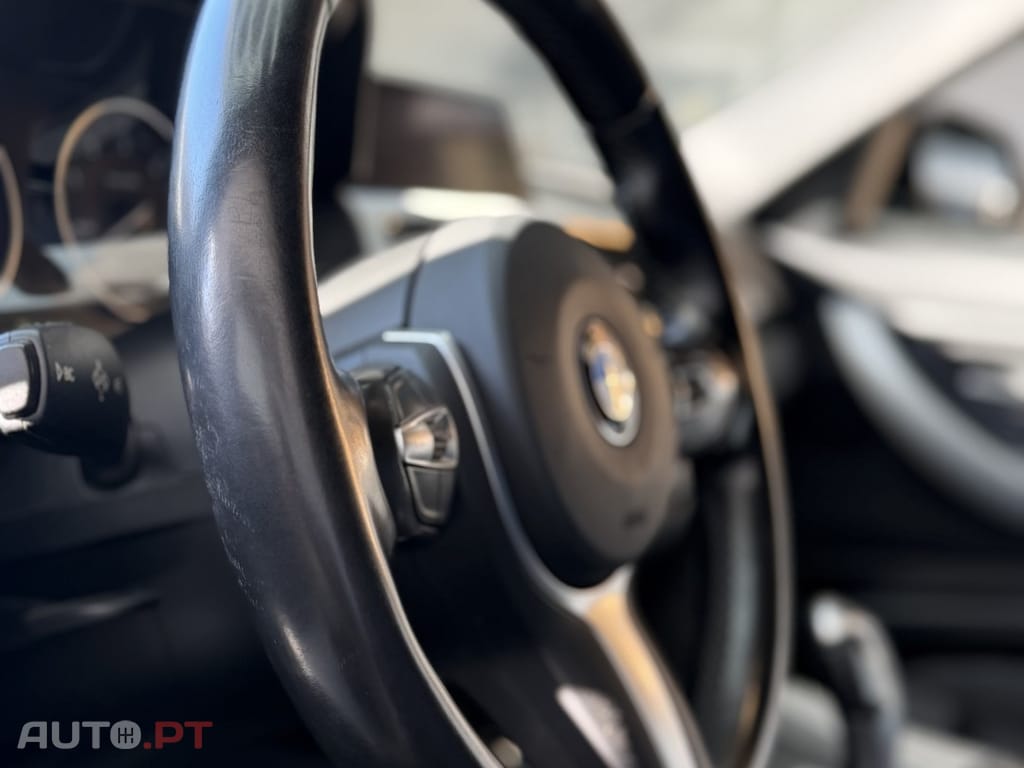 BMW 318 d Touring Auto Pack M