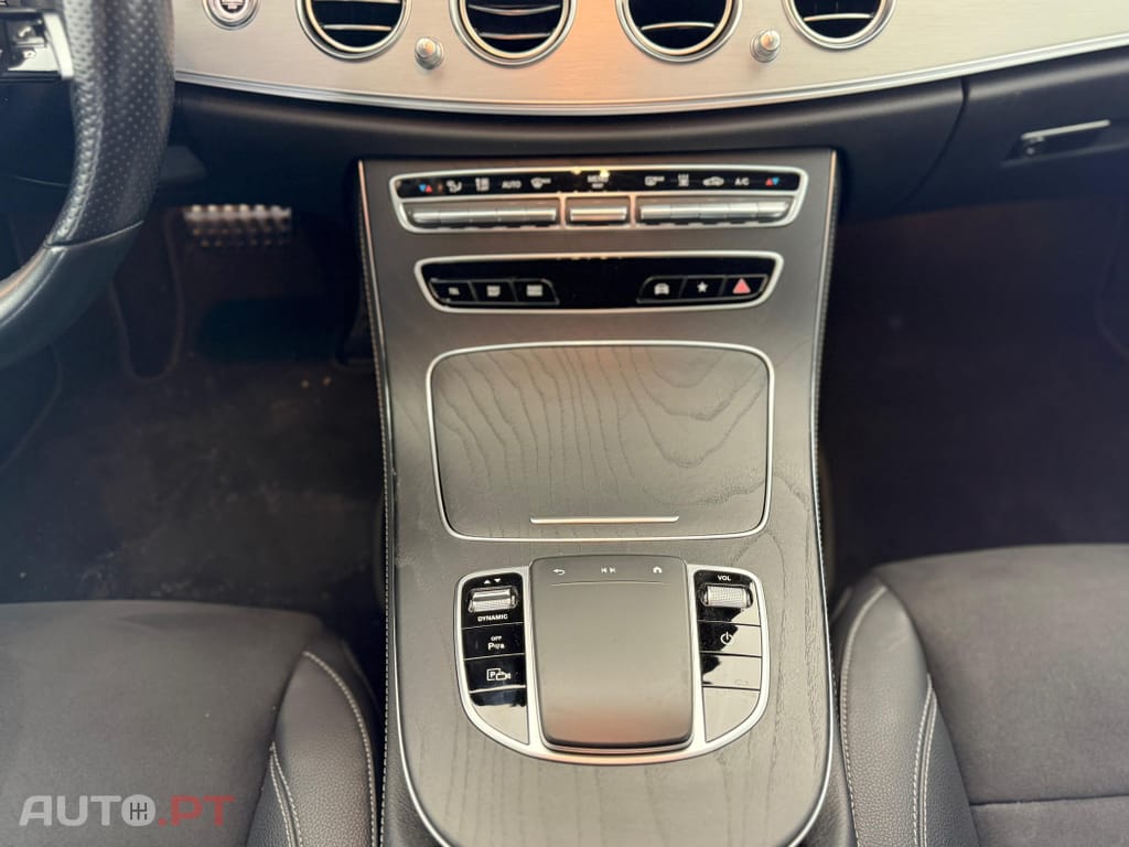 Mercedes-Benz E 300 de AMG Line