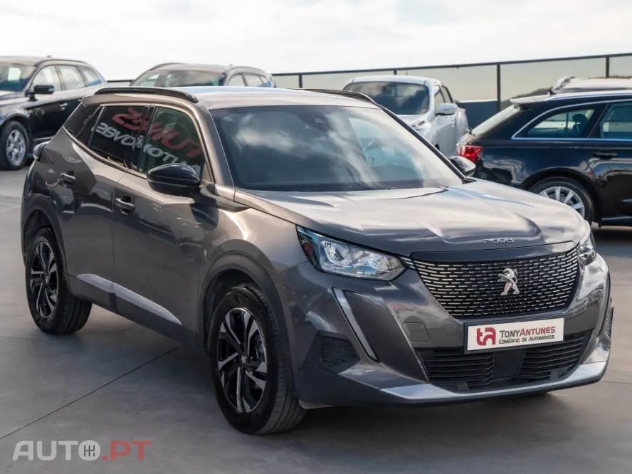 Peugeot 2008 1.2 PureTech Allure