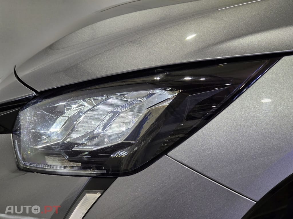 Peugeot E-208 50 kWh Allure