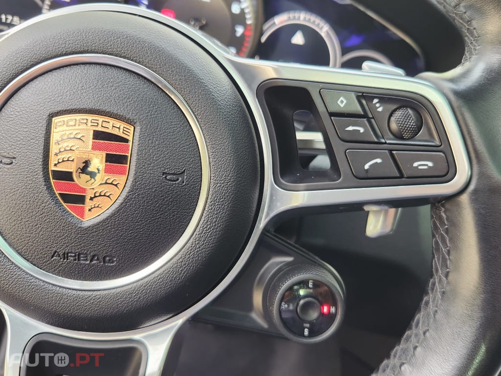 Porsche Cayenne E-Hybrid