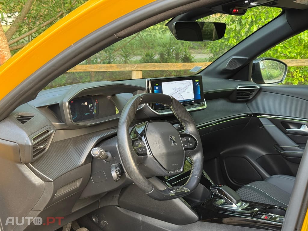 Peugeot E-208 50 kWh GT Line