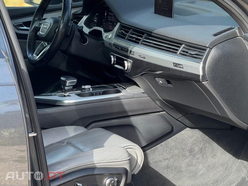 Audi Q7 3.0 TDi E-tron quattro S-line Tiptronic