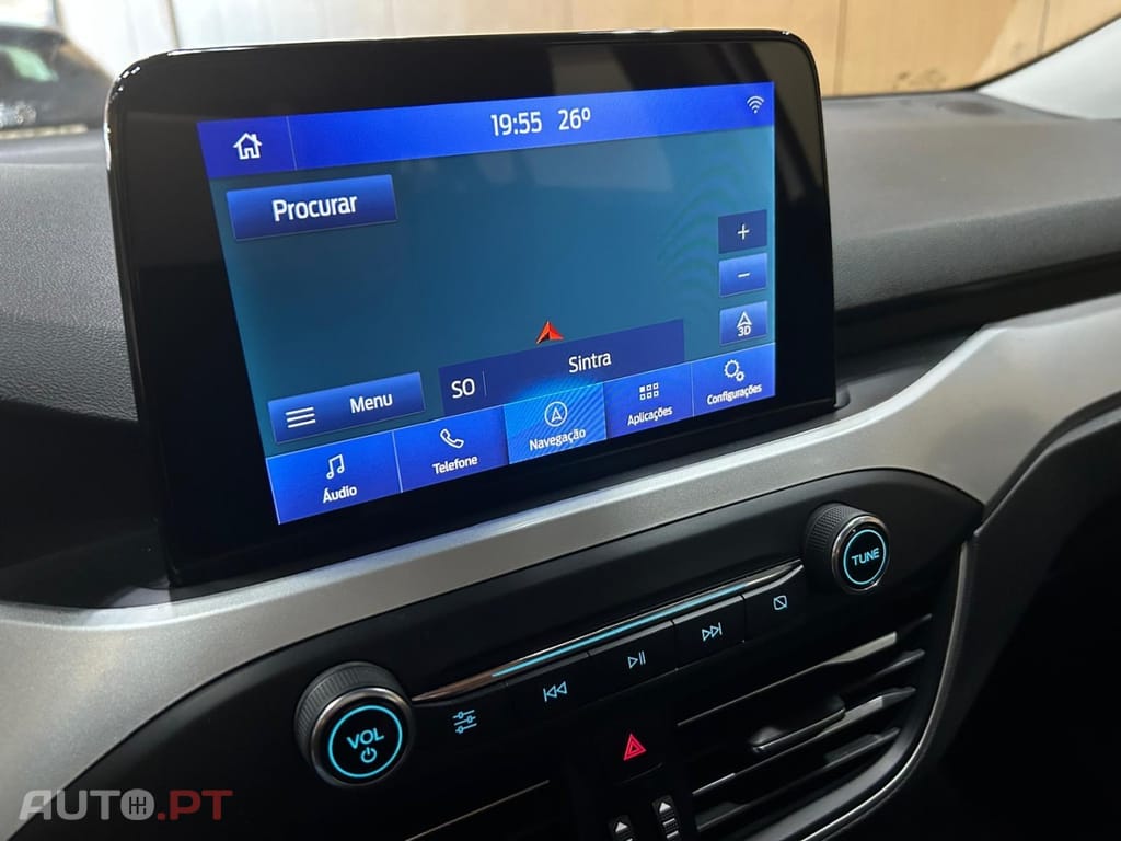 Ford Focus 1.5 TDCi EcoBlue Active — fotografia 12