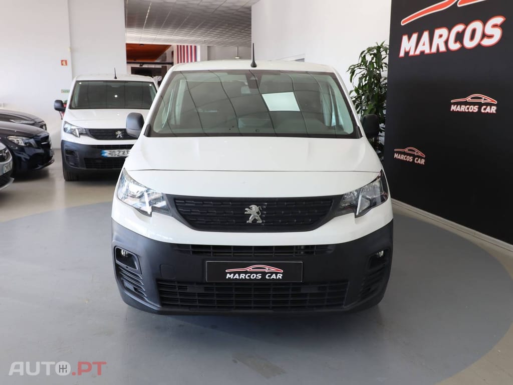 Peugeot Partner 1.5 BlueHDi Asphalt Standard