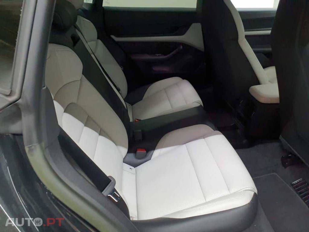 Porsche Taycan Sport Turismo