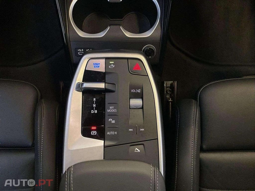 BMW iX2 xDrive30 M Sport